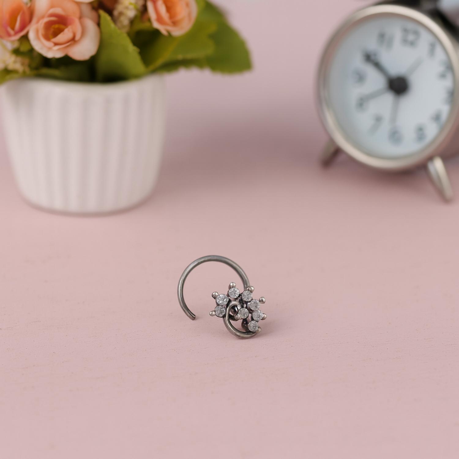 925 Sterling Silver White CZ Antique Finish Flower Nose Pin