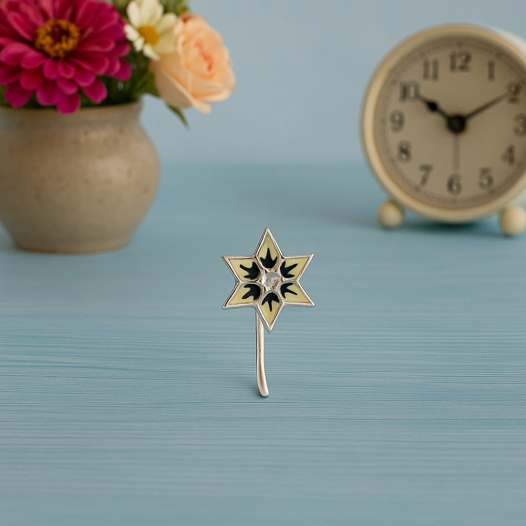 925 Sterling Silver Black & Ivory Star Nose Pin