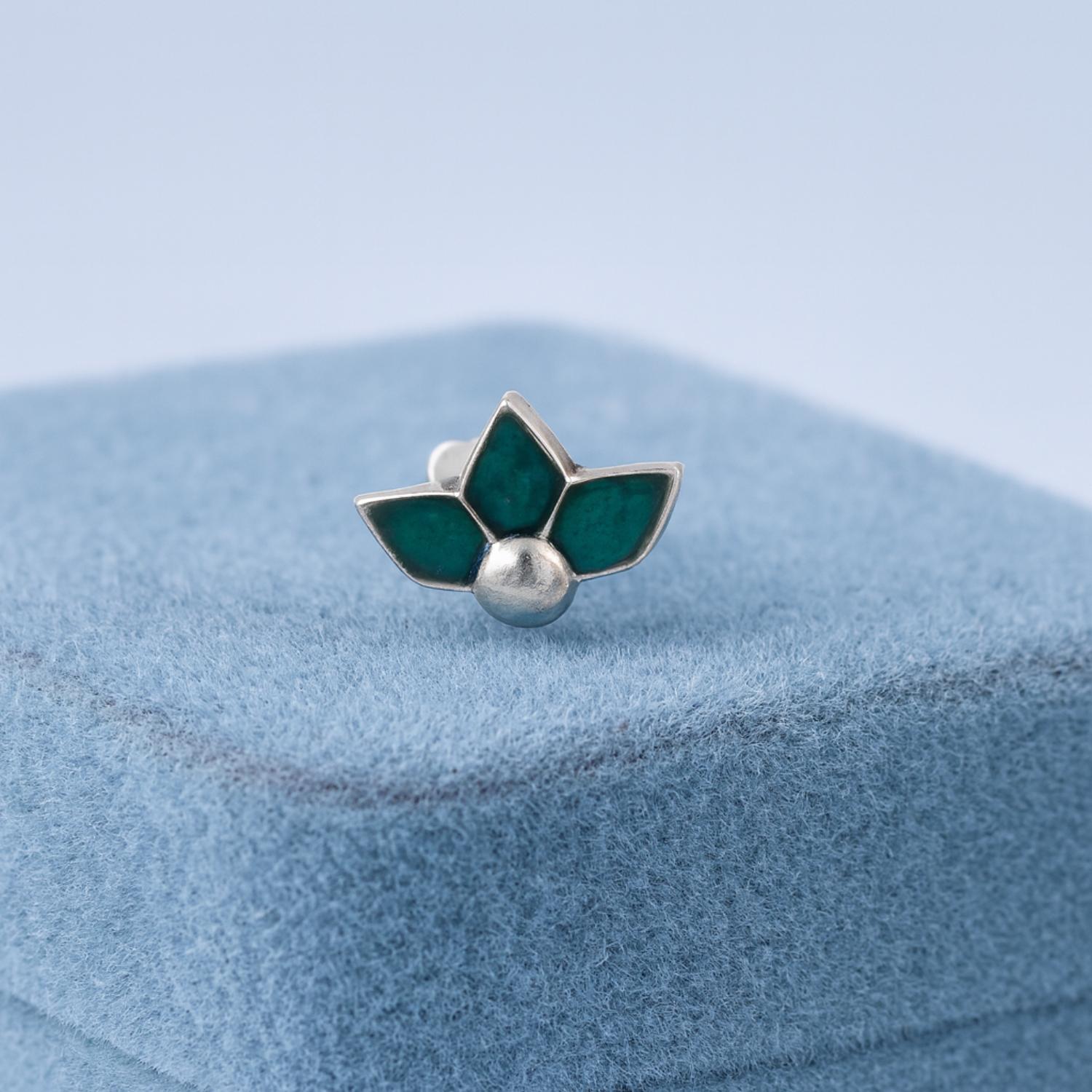 925 Sterling Silver Green Enamel Floral Lotus Nose Pin