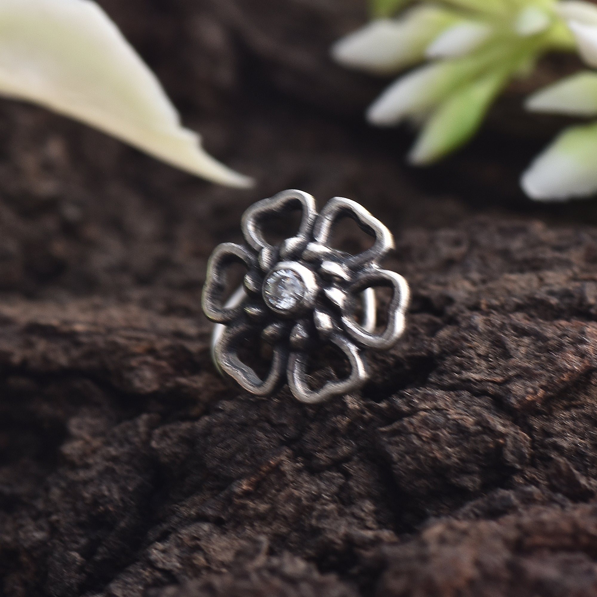 White CZ Round Traditional Vintage Floral Nose Pin 925 Sterling Silver Oxidized