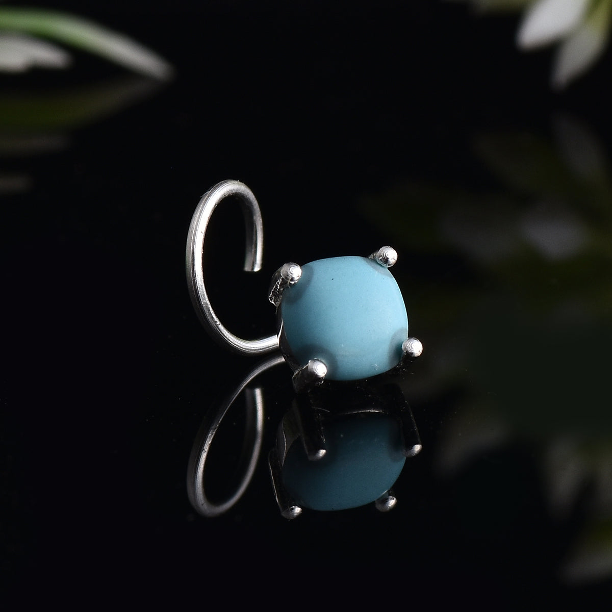 Round Larimar Nose Pin – 925 Sterling Silver