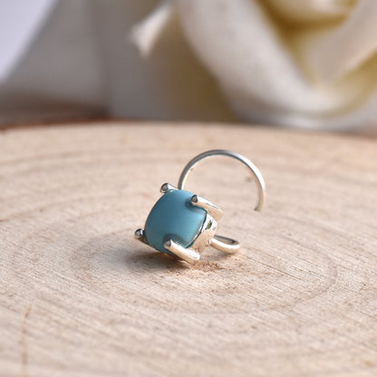 Round Larimar Nose Pin – 925 Sterling Silver