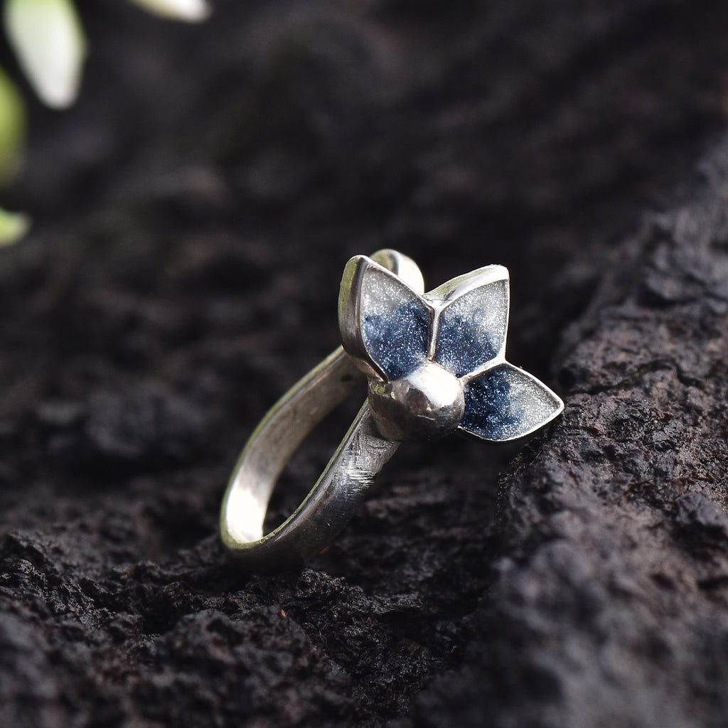 Blue Three-Petal Floral Nose Pin 925 Sterling Silver