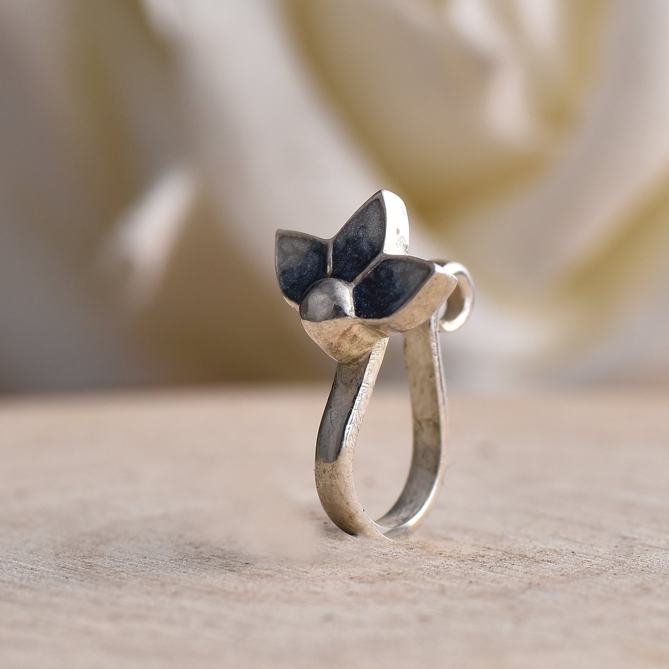 Blue Three-Petal Floral Nose Pin 925 Sterling Silver