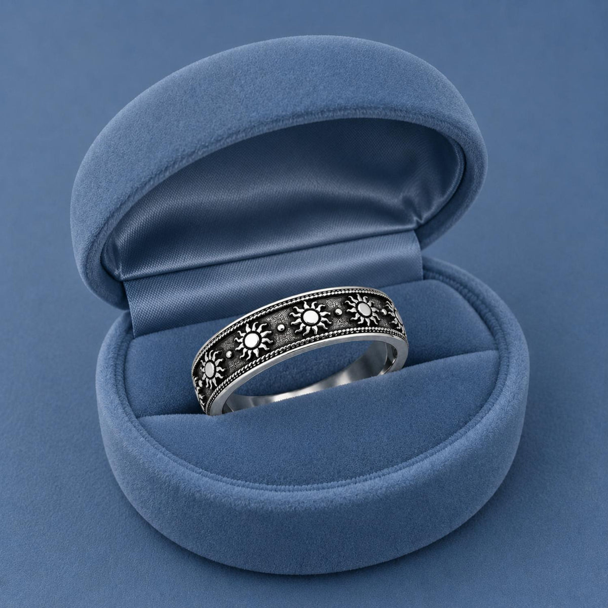 925 Sterling Silver Oxidized Sun Motif Band Ring
