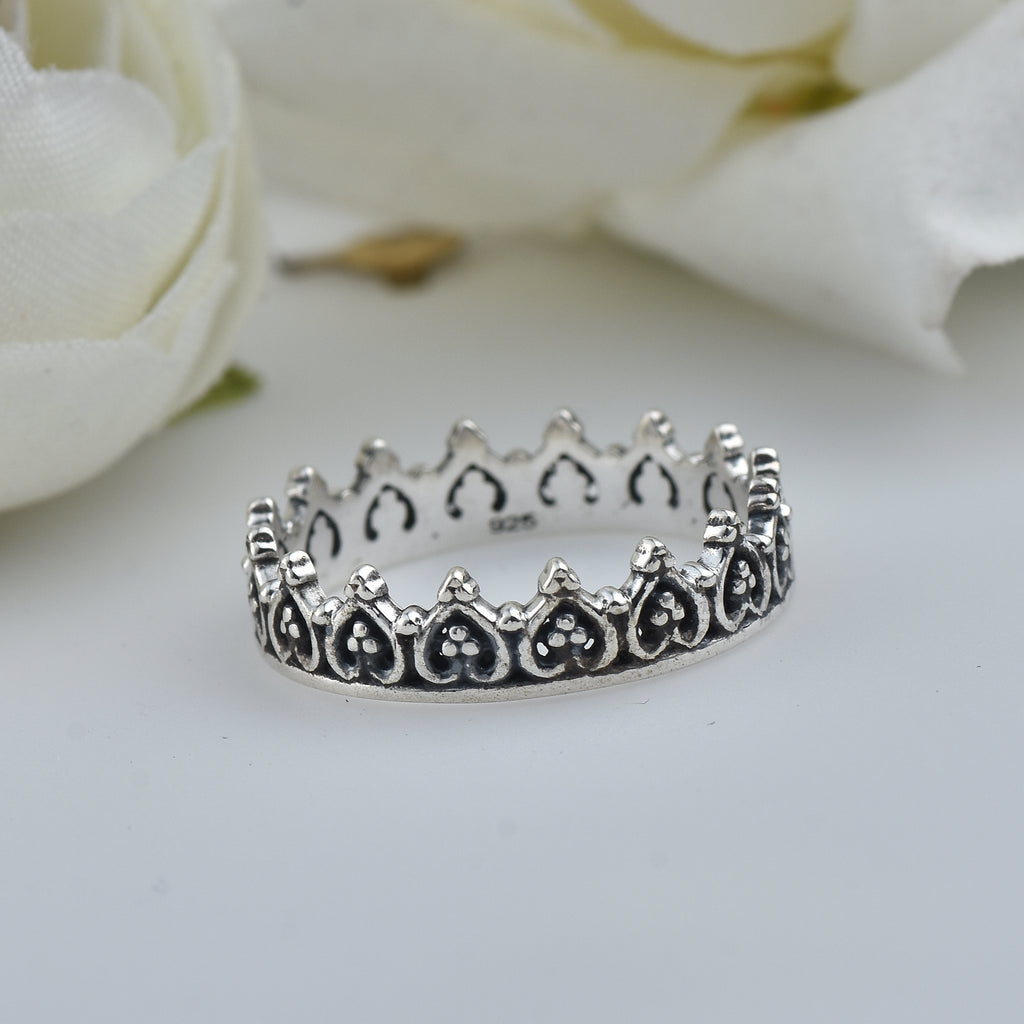 Heart Motif Vintage Stackable Crown Band Ring 925 Sterling Silver