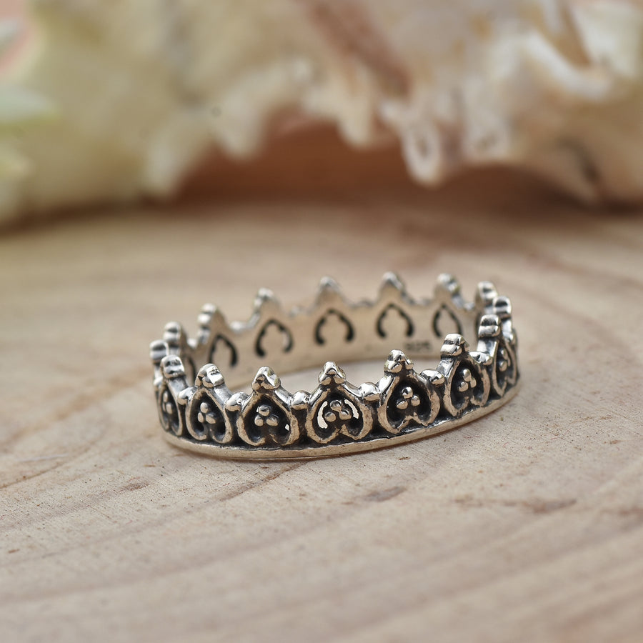 Heart Crown Stackable Band Ring – 925 Sterling Silver