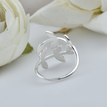 Open Leaf Vine Ring – 925 Sterling Silver