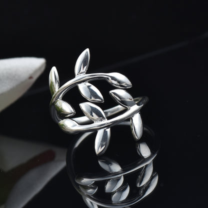 Open Leaf Vine Ring – 925 Sterling Silver