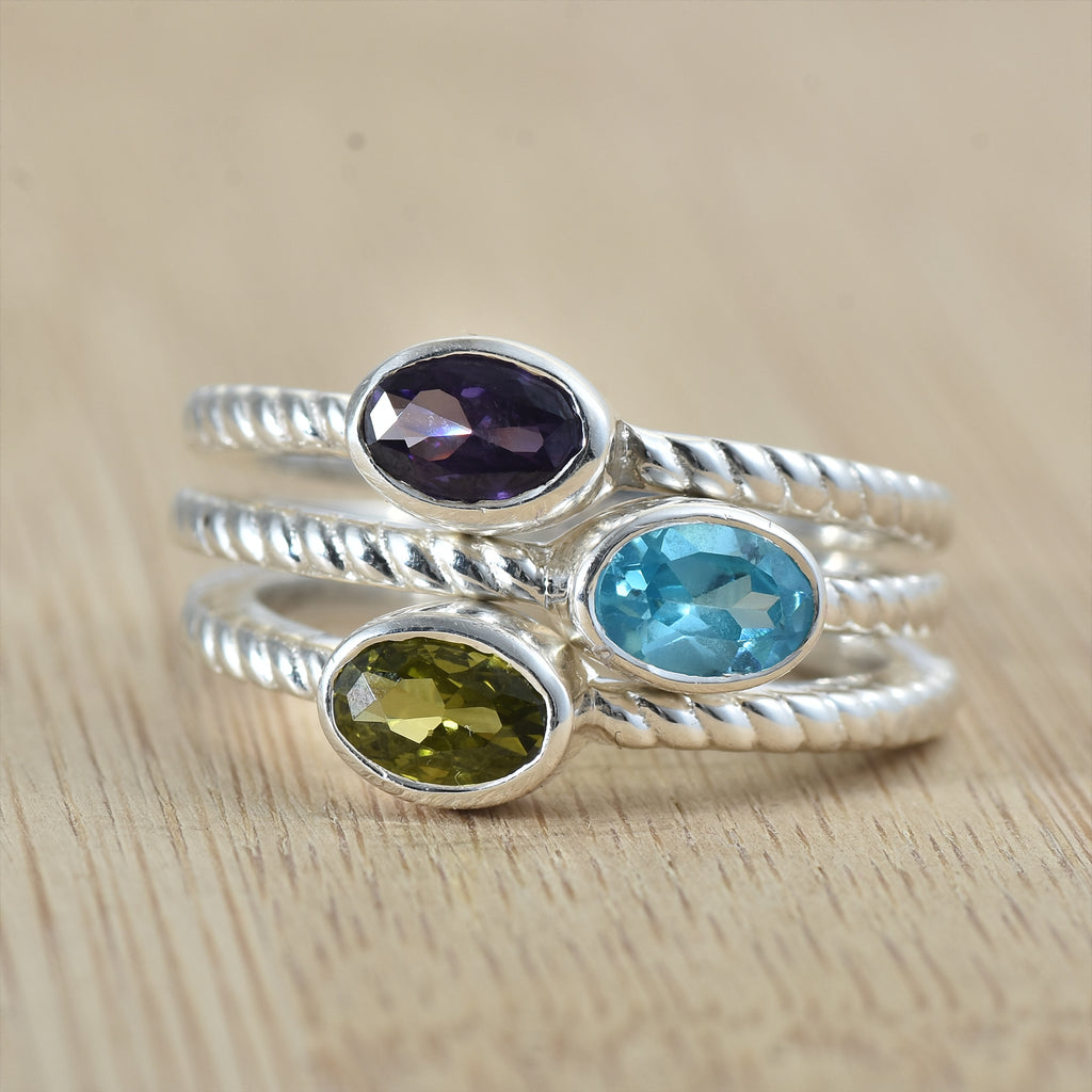 Oval Swiss Blue Topaz Triple Stone Rope Band Ring 925 Sterling Silver