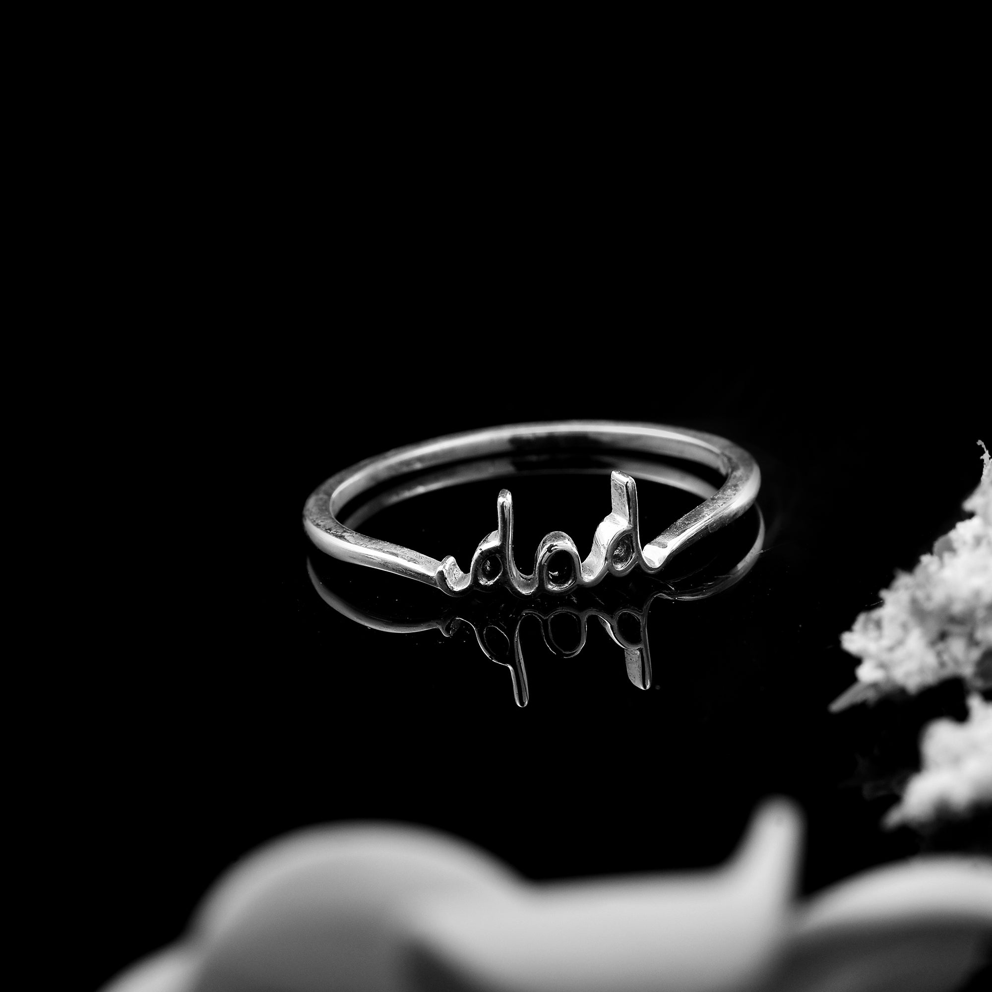 Black Spinel Round Chevron V Shape Band Ring 925 Sterling Silver