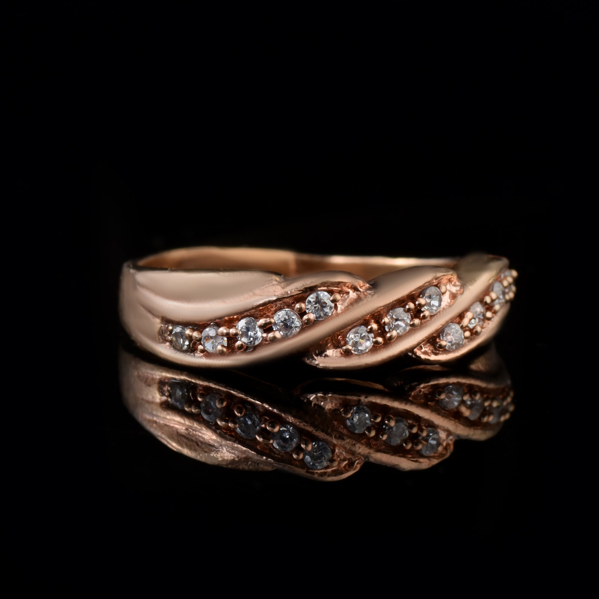 Round White Topaz Wave Band Ring 925 Sterling Silver Rose Gold Plated