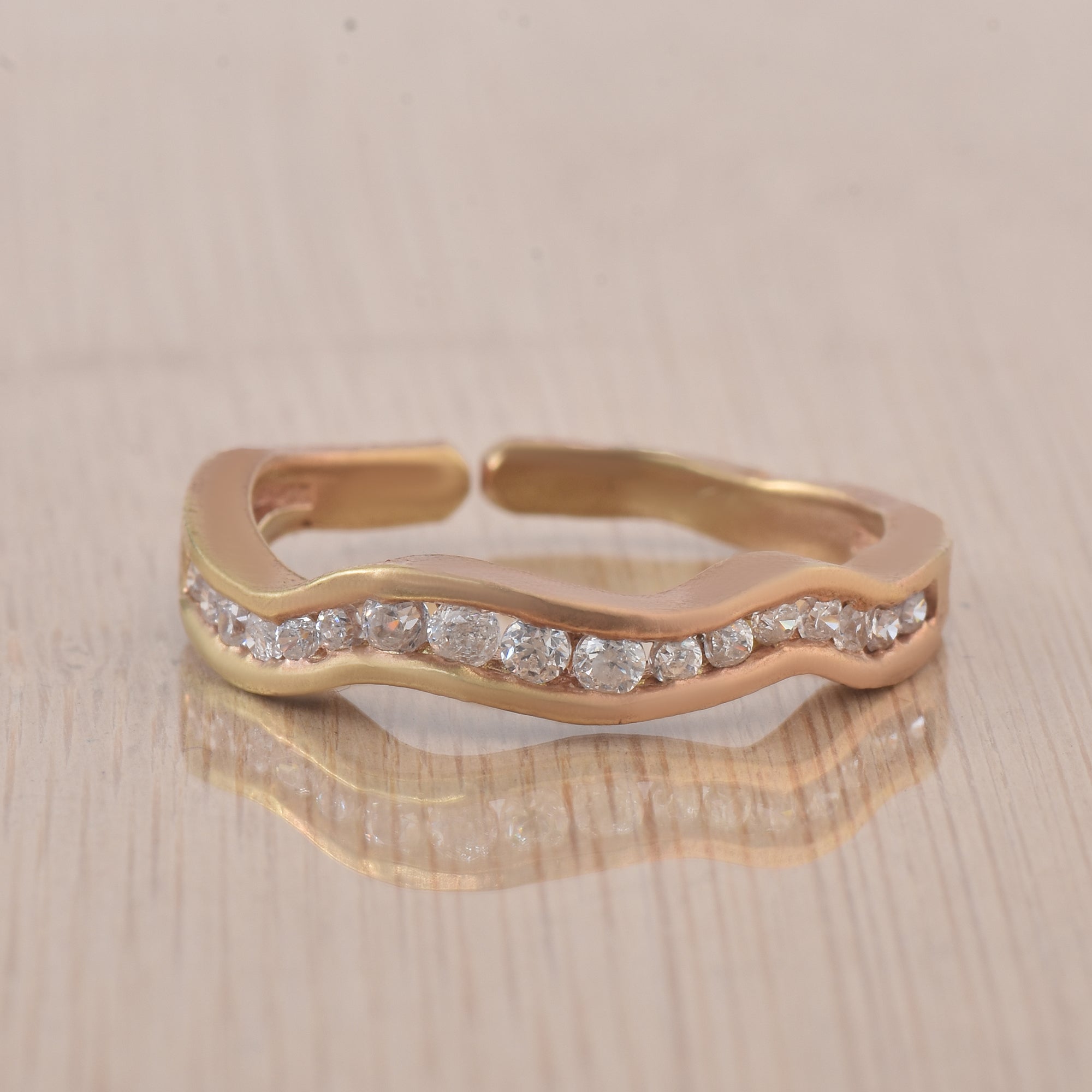 Round White Topaz Wave Band Ring 925 Sterling Silver Rose Gold Plated