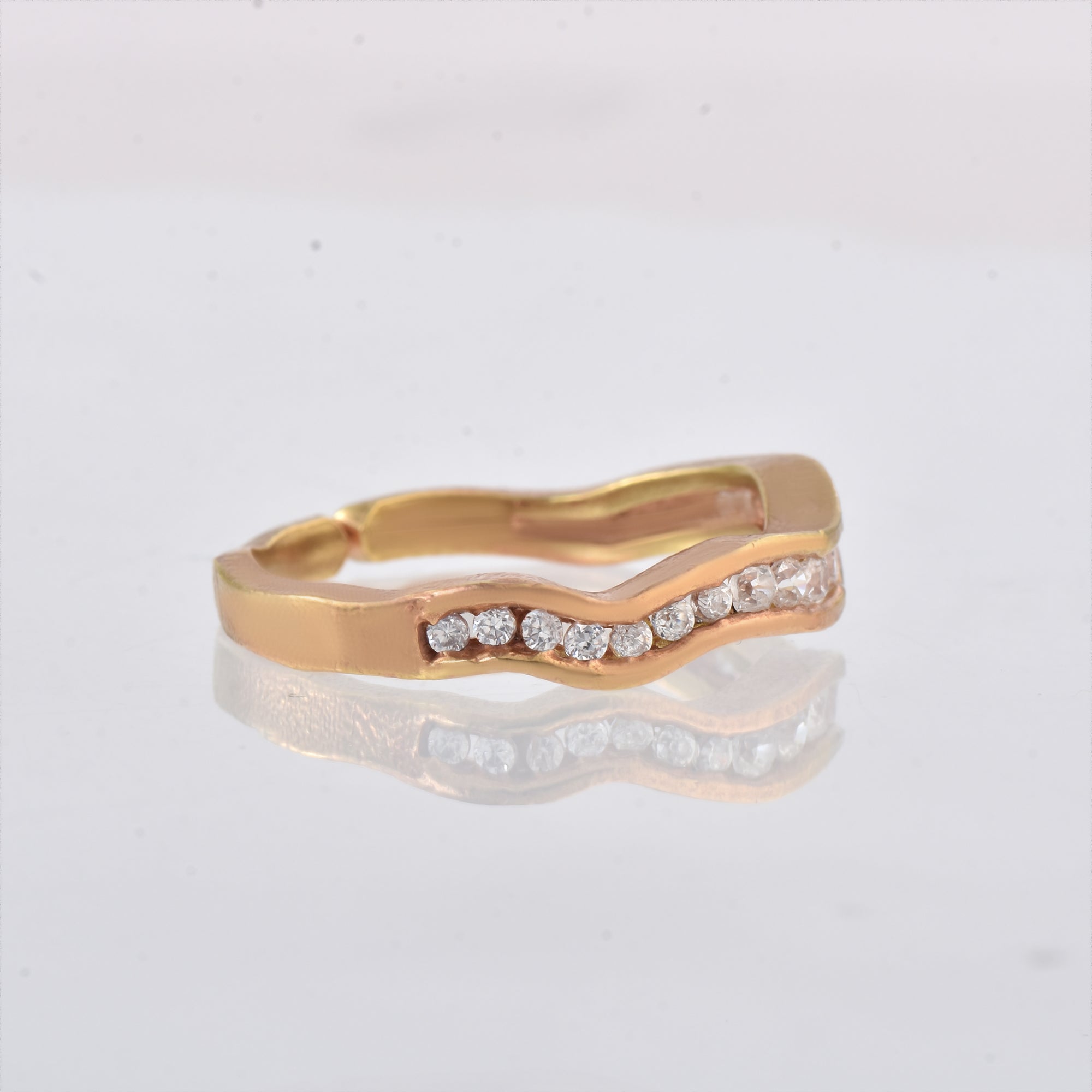 Round White Topaz Wave Band Ring 925 Sterling Silver Rose Gold Plated