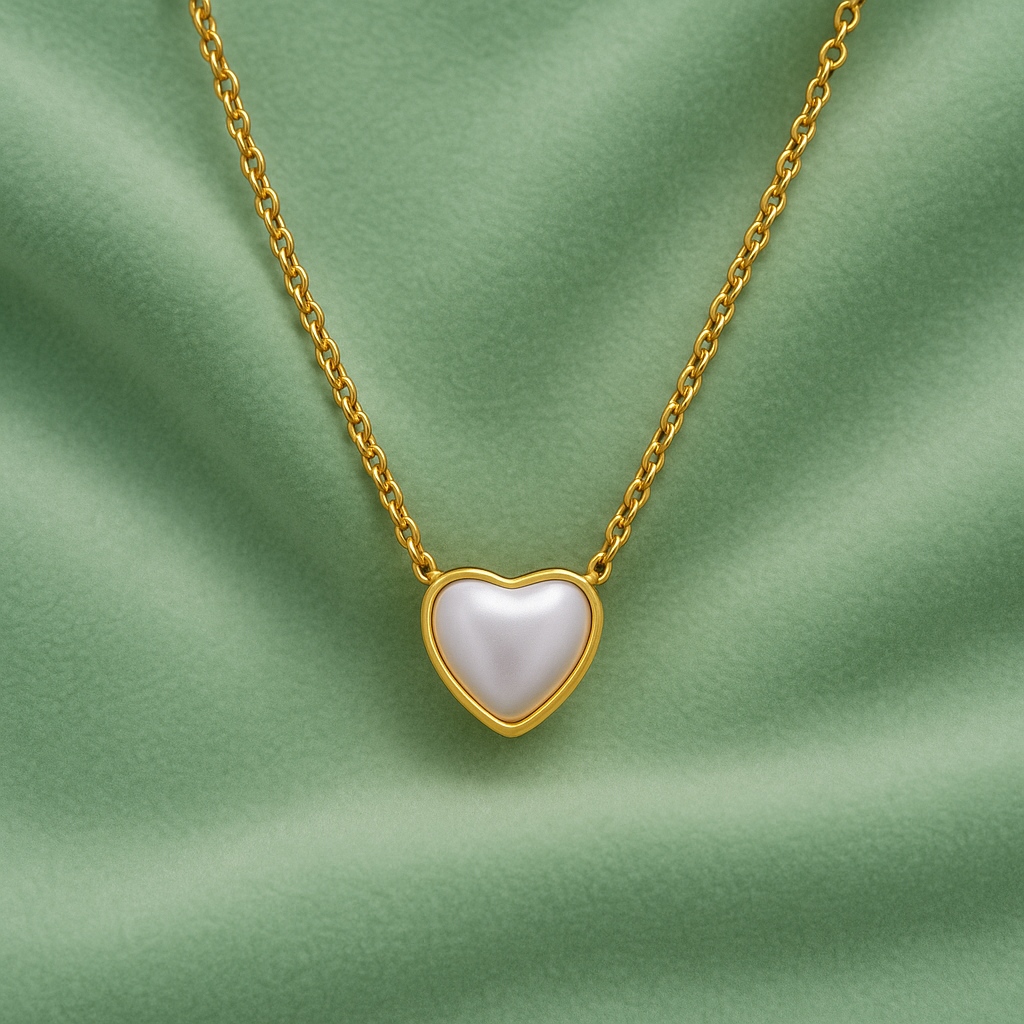 White Heart Mother of Pearl Necklace 925 Sterling Silver Yellow Plated