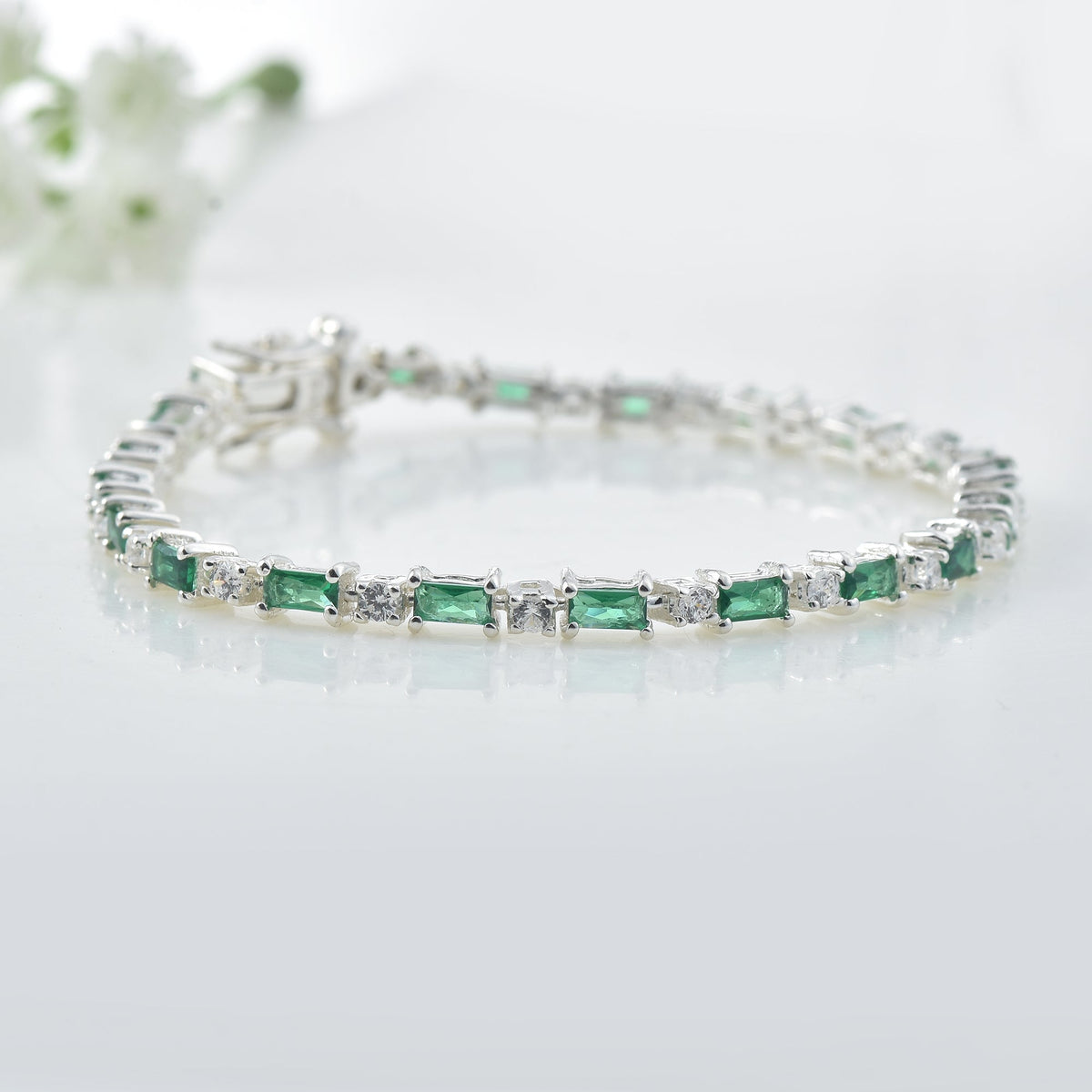 Baguette-Cut Emerald Tennis Bracelet – 925 Sterling Silver