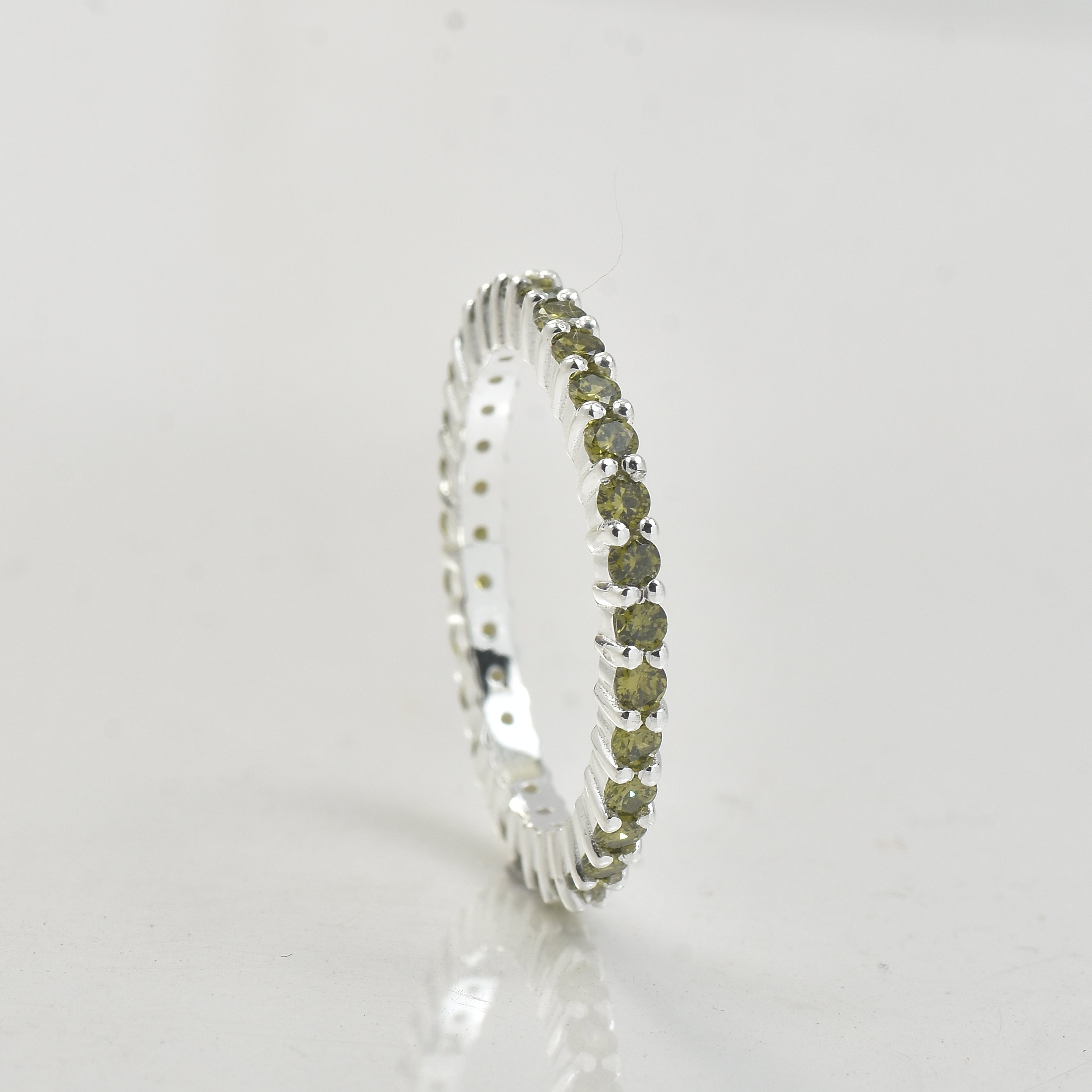 0.90 Ct Round Peridot Eternity Ring 925 Sterling Silver