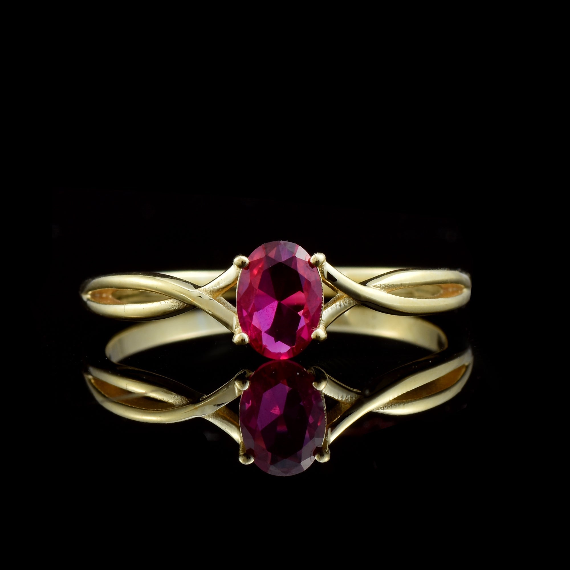 1.00 Ct Oval Ruby Solitaire with Twisted Split Shank Ring 925 Sterling Silver Yellow Plated