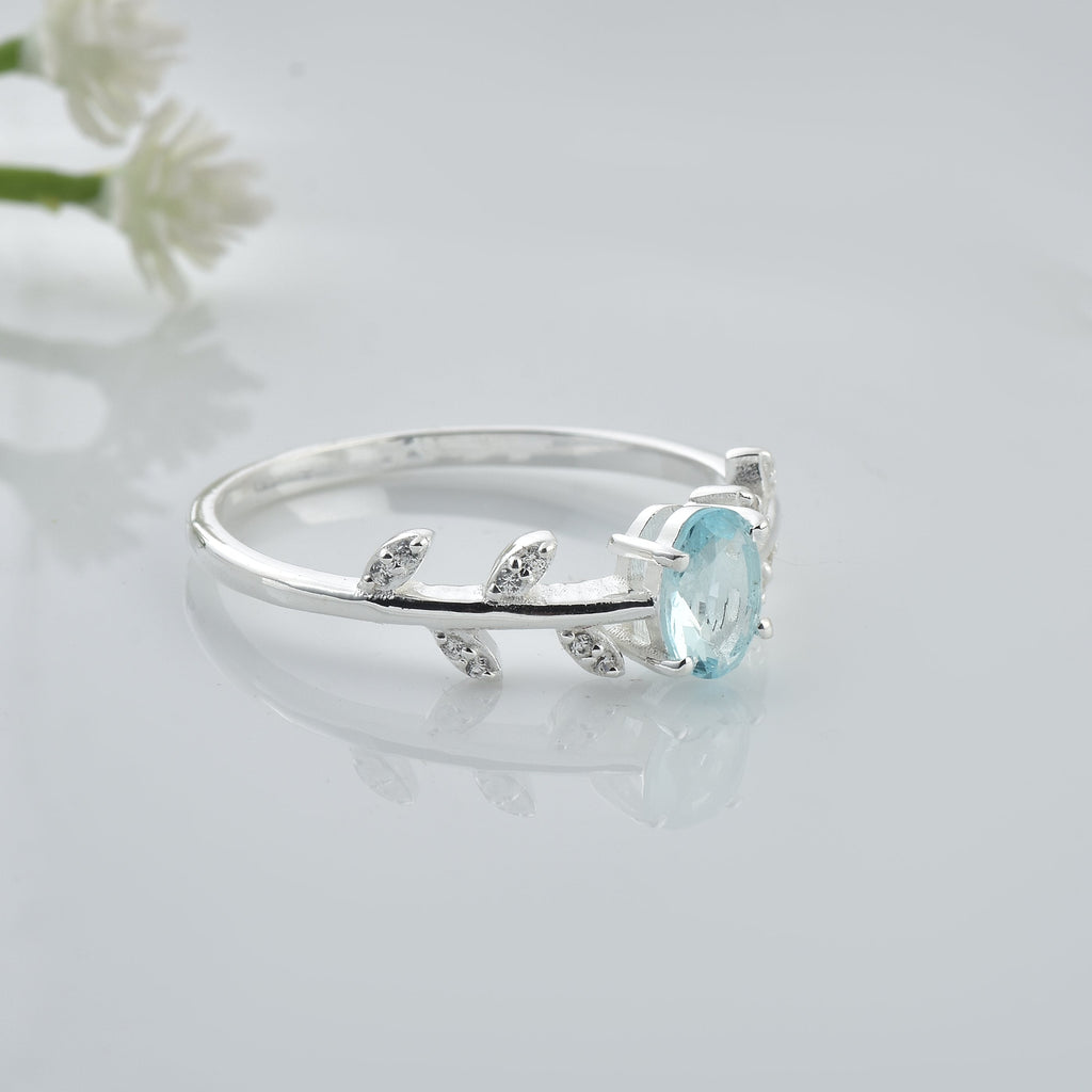 1.00 Ct Oval Swiss Blue Topaz Nature-Inspired Vintage Vine Ring 925 Sterling Silver