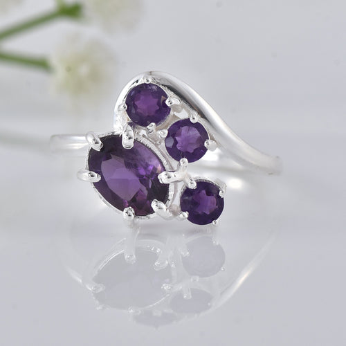 2.50 Carat Oval Shape Amethyst Cluster Ring 925 Sterling Silver