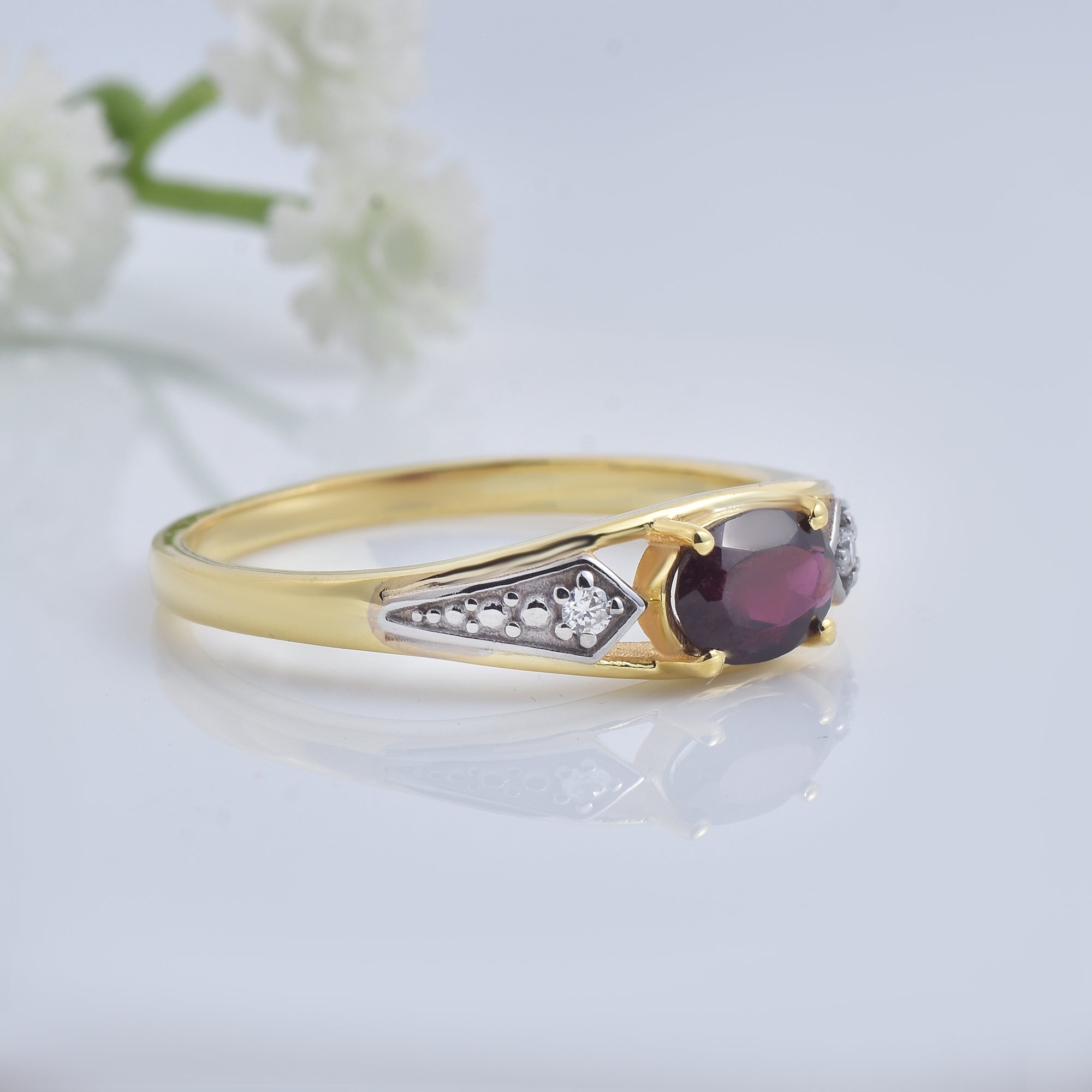 1.00 Ct Oval Rhodonite Garnet Solitaire Ring 925 Sterling Silver Gold Plated