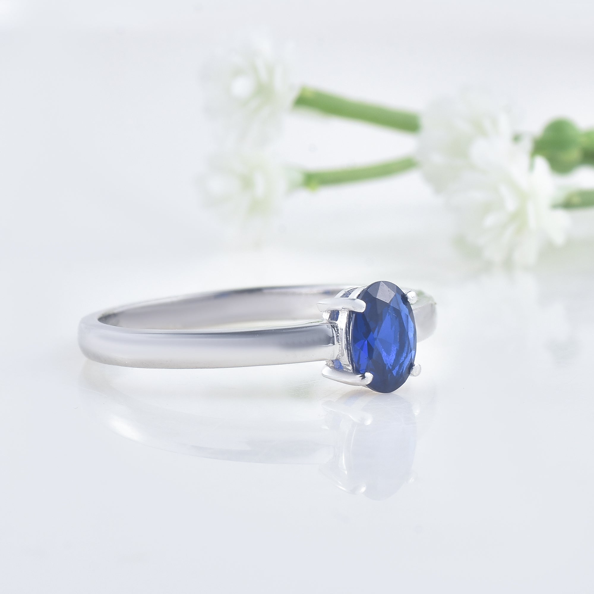 1.00 Ct Oval Shape Blue Sapphire Solitaire Ring 925 Sterling Silver