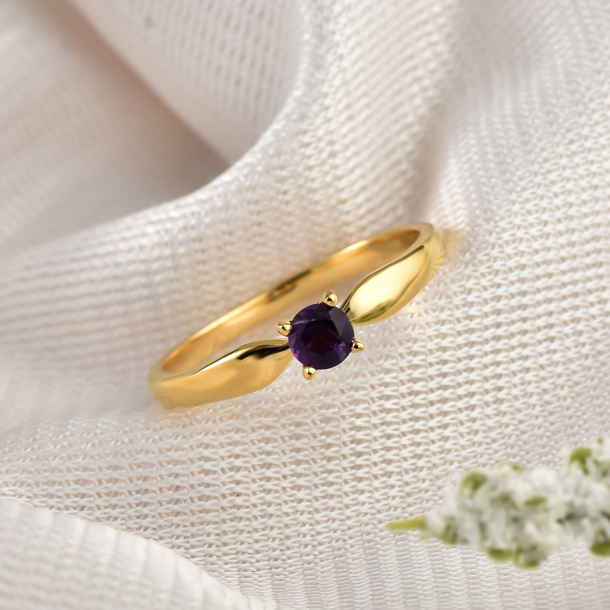 925 Sterling Silver 4MM Round Shape Amethyst Gemstone Ring
