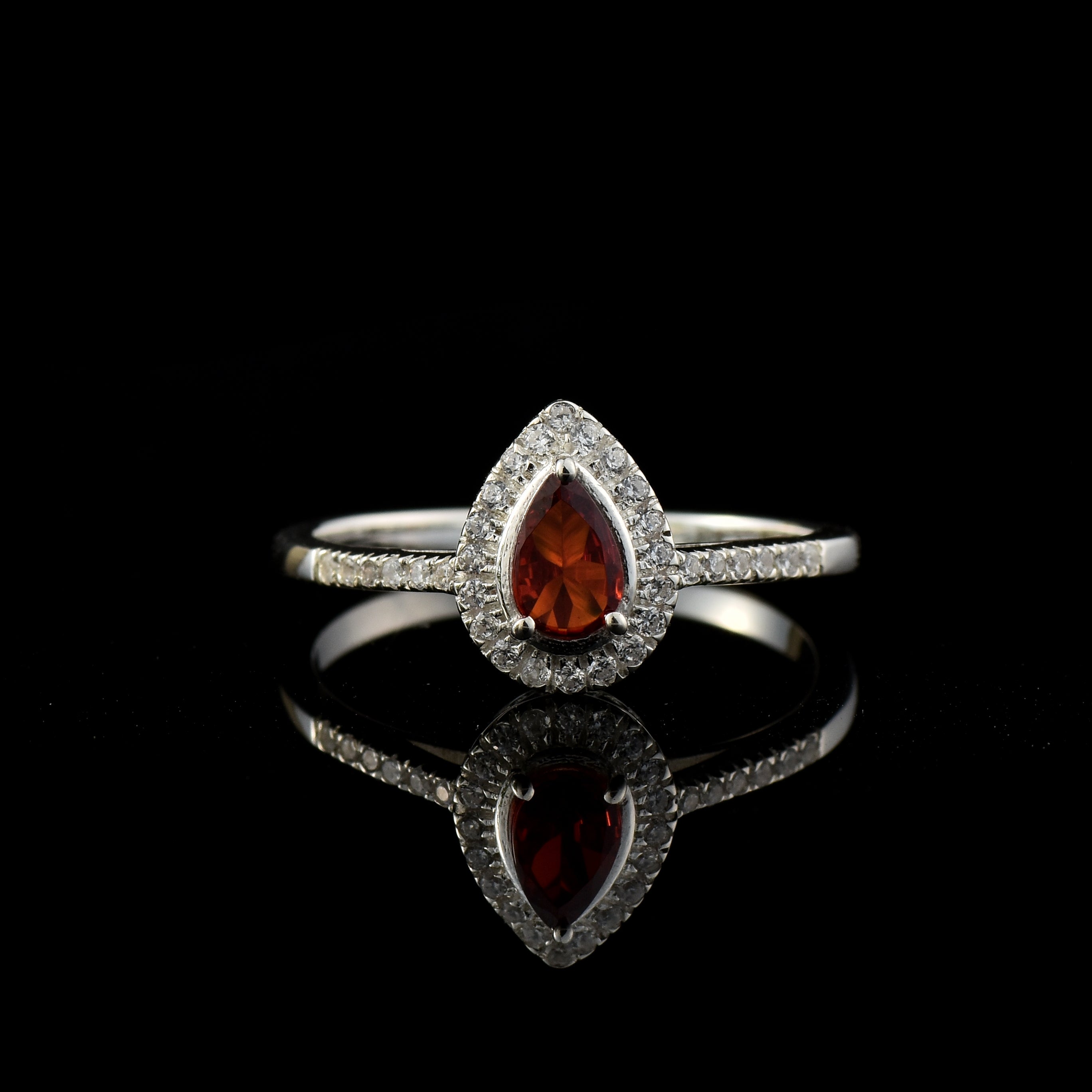 6x4mm Pear Garnet Halo Ring - 925 Sterling Silver