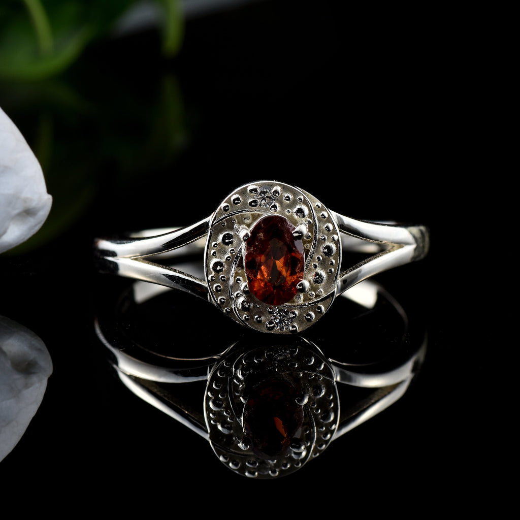 6x4mm Oval Garnet and Textured Halo Design Ring - 925 Sterling Silver