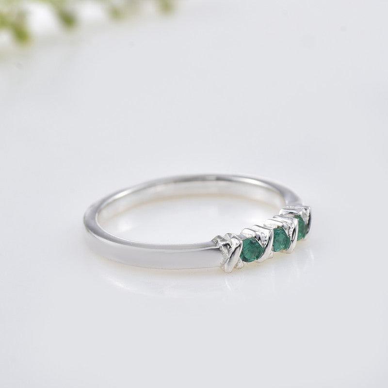 925 Sterling Silver with 2x2MM Round Chrome Diopside Three Stone Ring