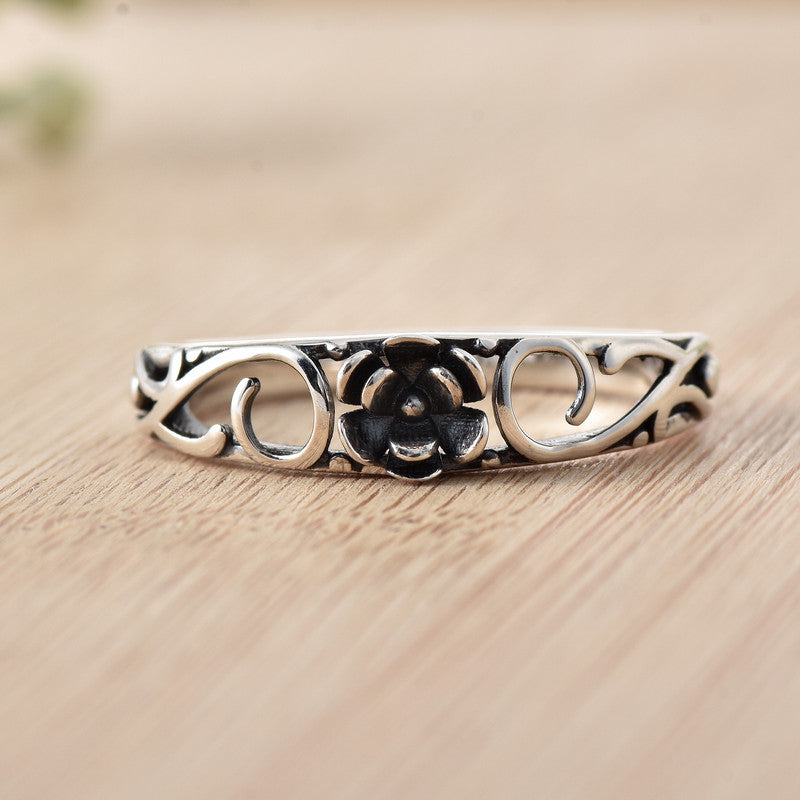 Vintage Floral Openwork Ring – 925 Sterling Silver