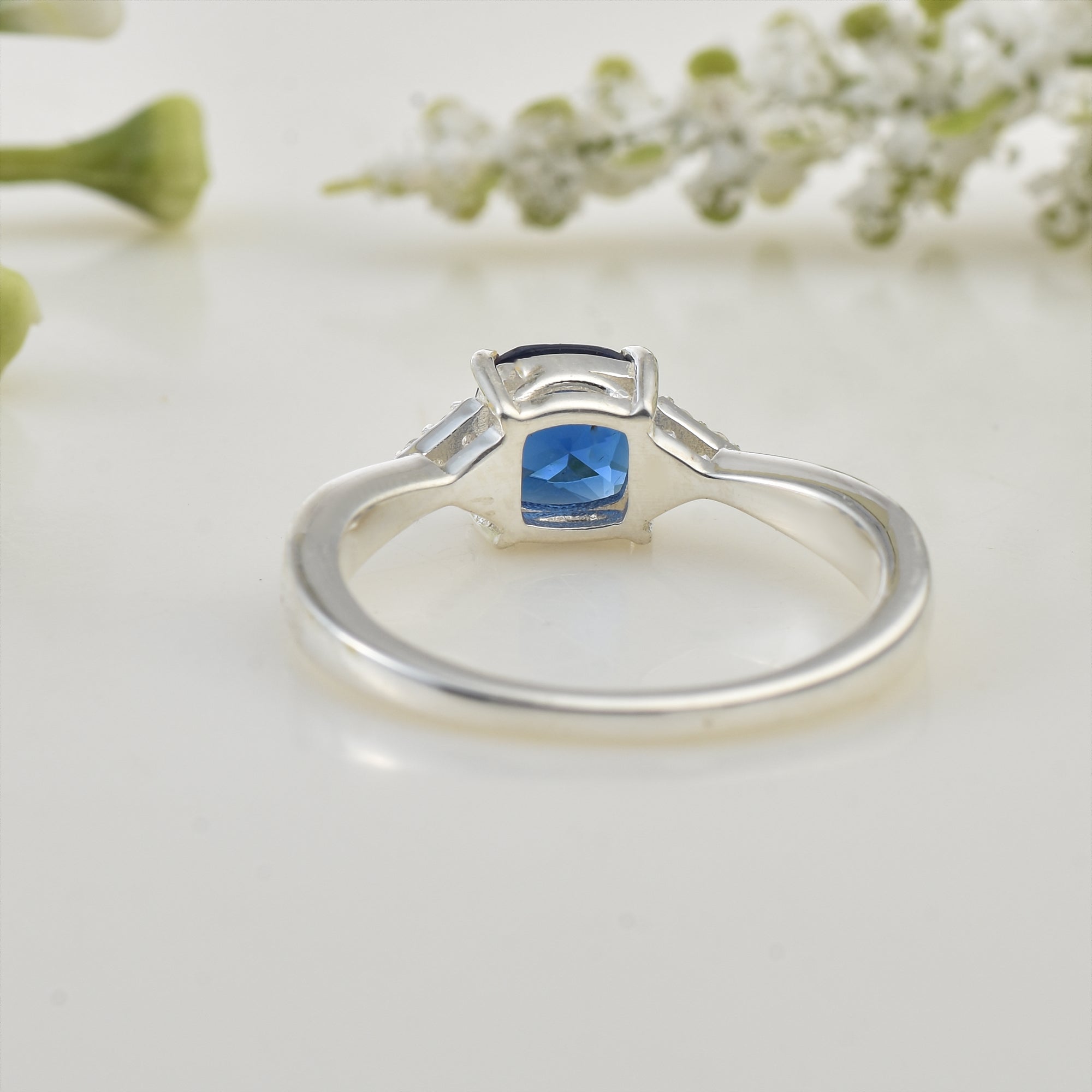 6x6mm Cushion Blue Sapphire Ring 925 Sterling Silver