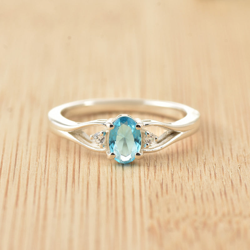 6x4mm Oval Swiss Blue Topaz Three Stone Ring 925 Sterling Silver